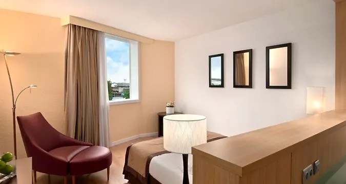 Hotel Hilton Orly Airport Paris