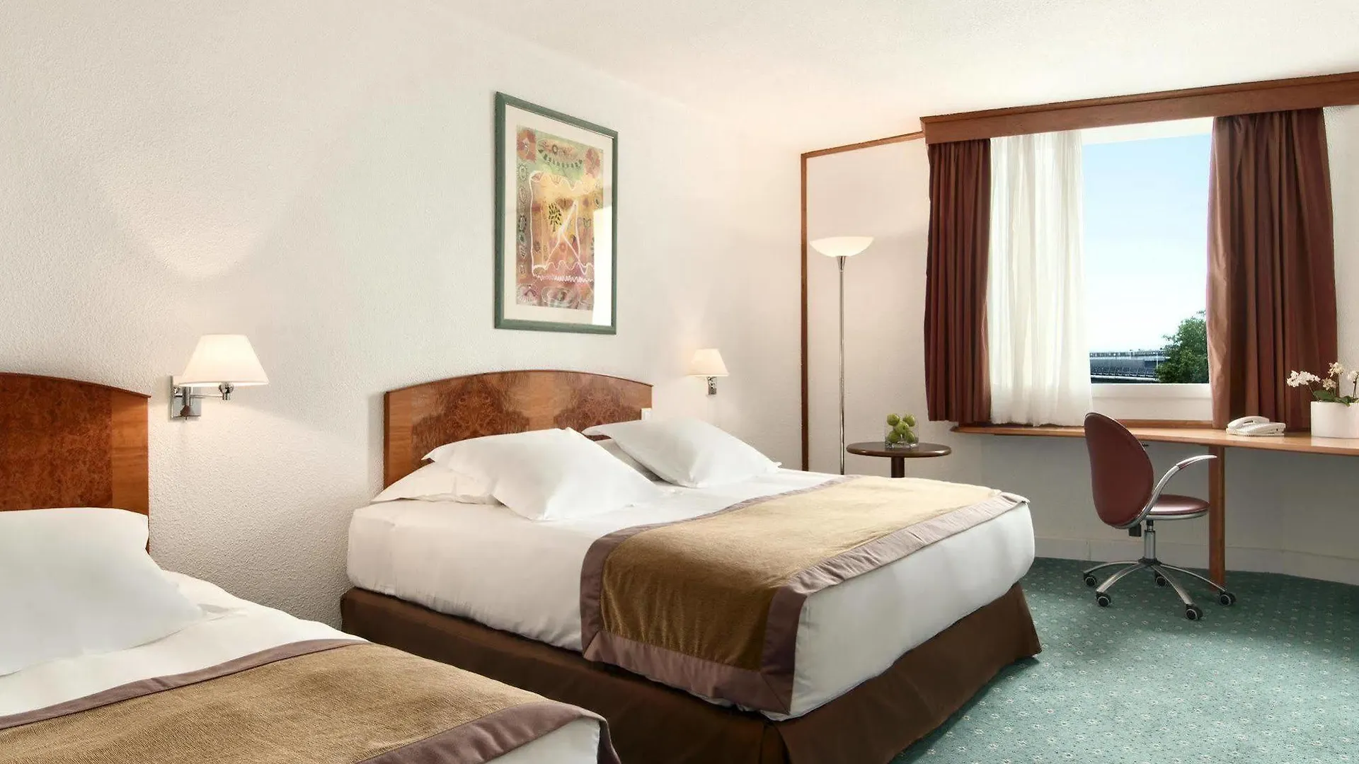 Hotel Hilton Orly Airport Paris