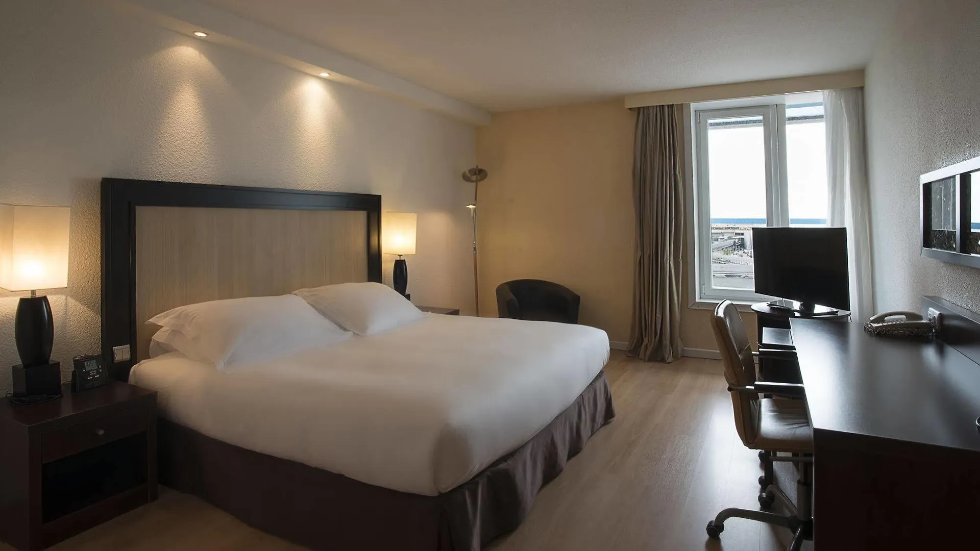 Hotel Hilton Orly Airport Paris
